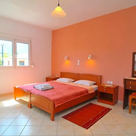 Room In Studio - Hotel Georgia - Elegent Rooms Near The Golden Beach In Thassos Island *