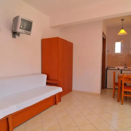 Room In Studio - Hotel Georgia - Elegent Rooms Near The Golden Beach In Thassos Island 게스트하우스 *